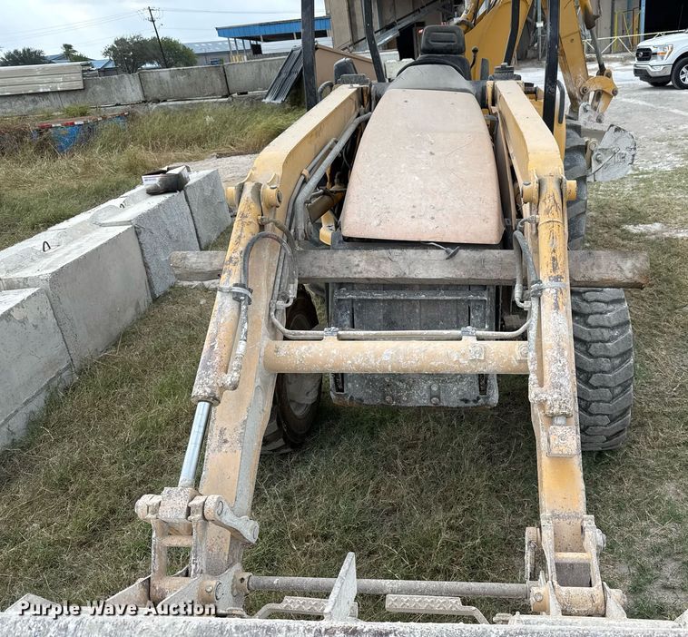 image for item EJ3174 2003 John Deere 110 backhoe