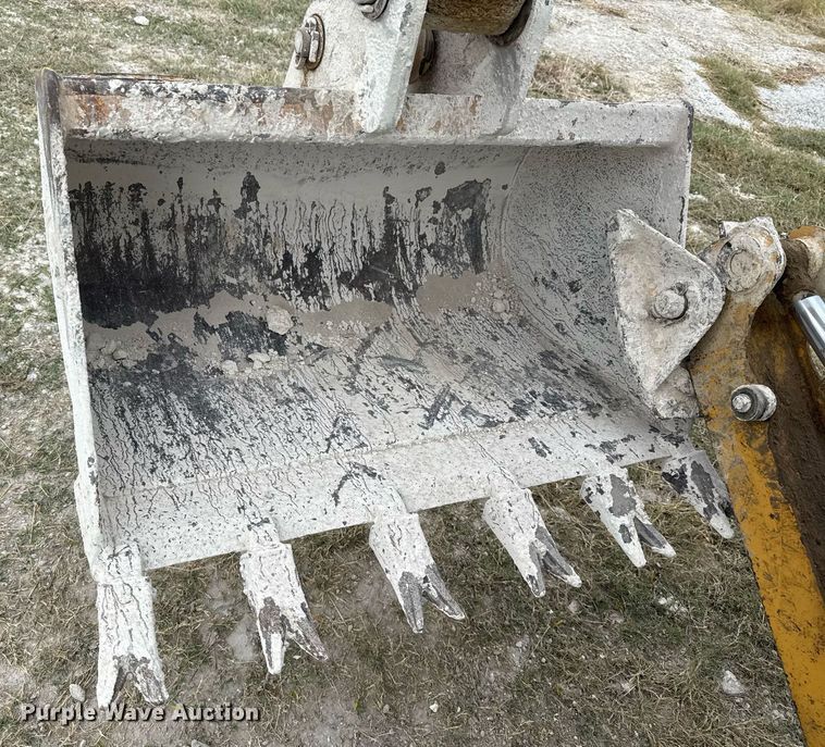 image for item EJ3174 2003 John Deere 110 backhoe