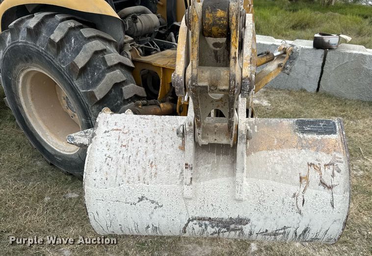 image for item EJ3174 2003 John Deere 110 backhoe