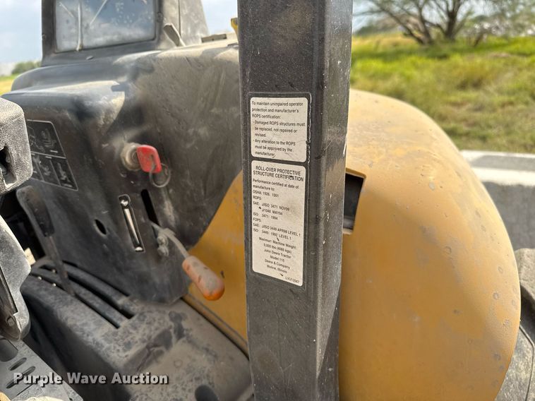 image for item EJ3174 2003 John Deere 110 backhoe