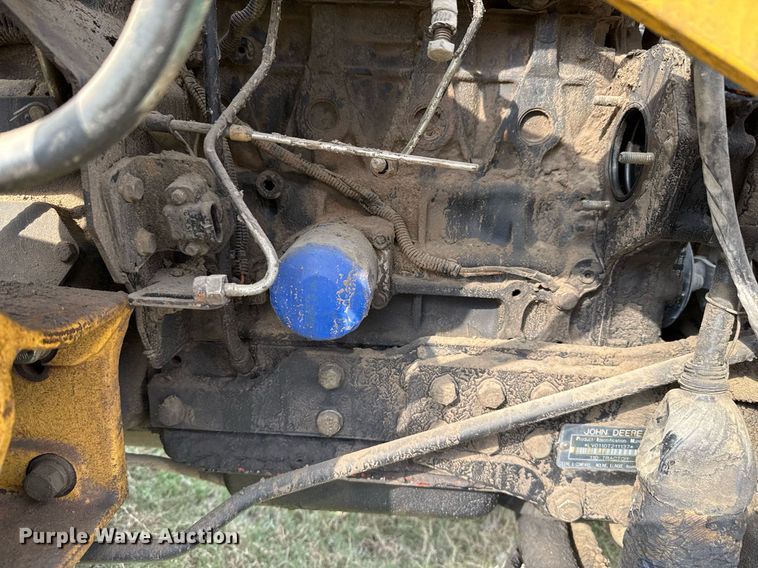 image for item EJ3174 2003 John Deere 110 backhoe