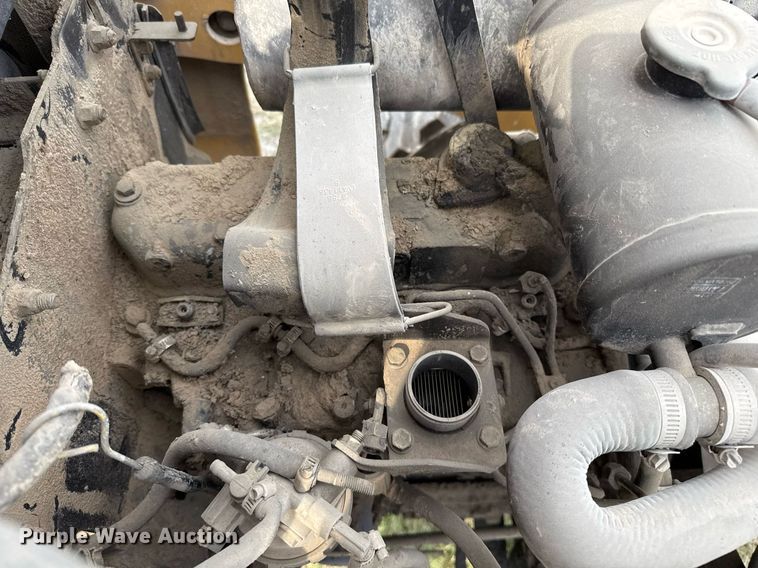 image for item EJ3174 2003 John Deere 110 backhoe