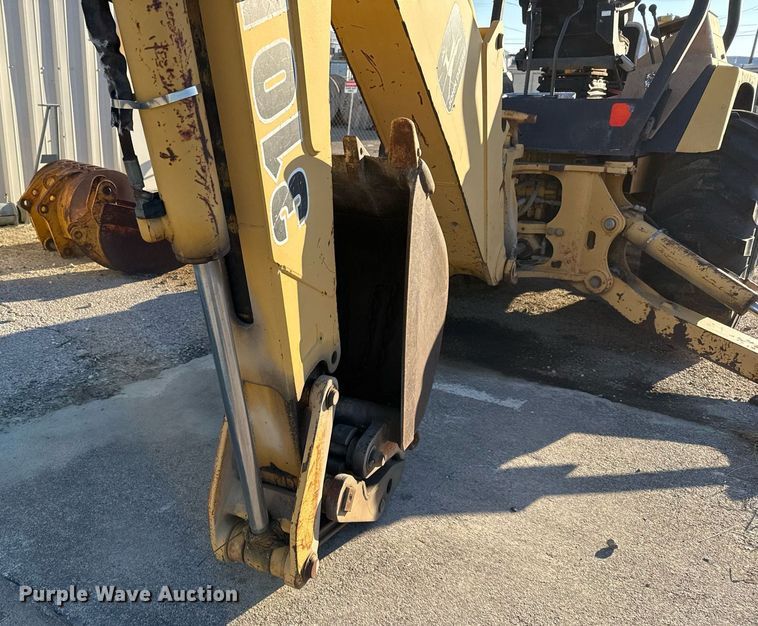 image for item EJ3192 1993 John Deere 310D backhoe