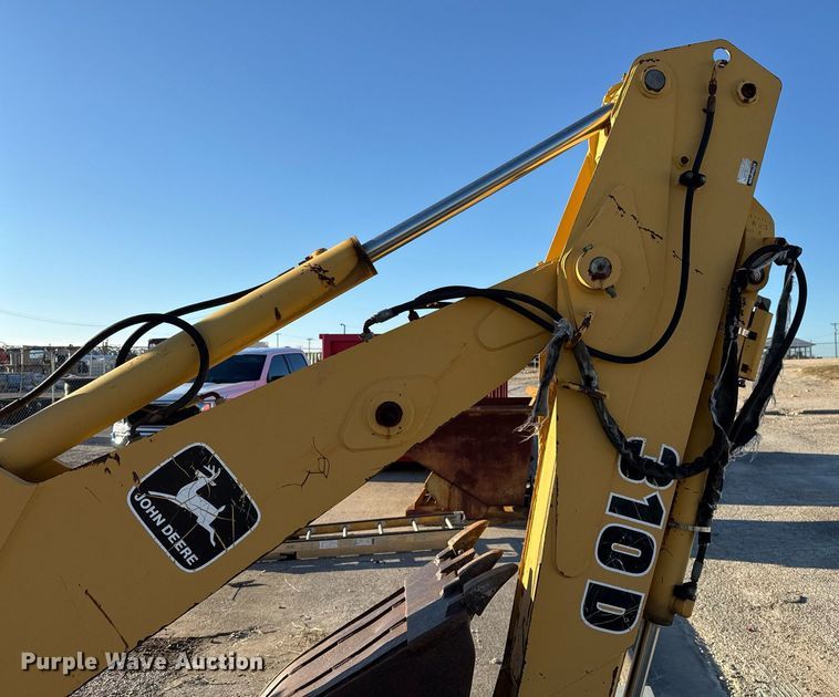 image for item EJ3192 1993 John Deere 310D backhoe
