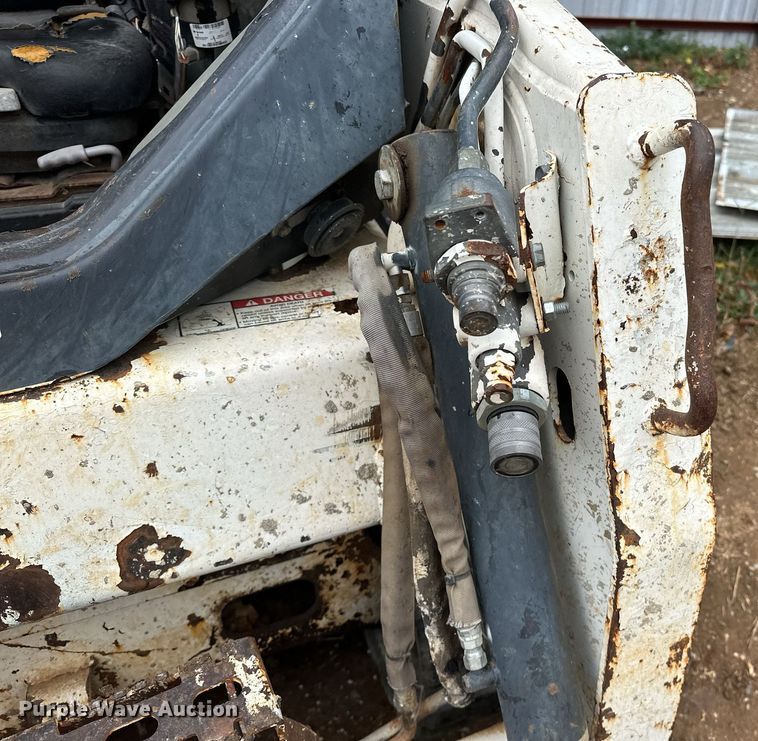 image for item EJ5048 2015 Bobcat T450 tracked skid steer loader