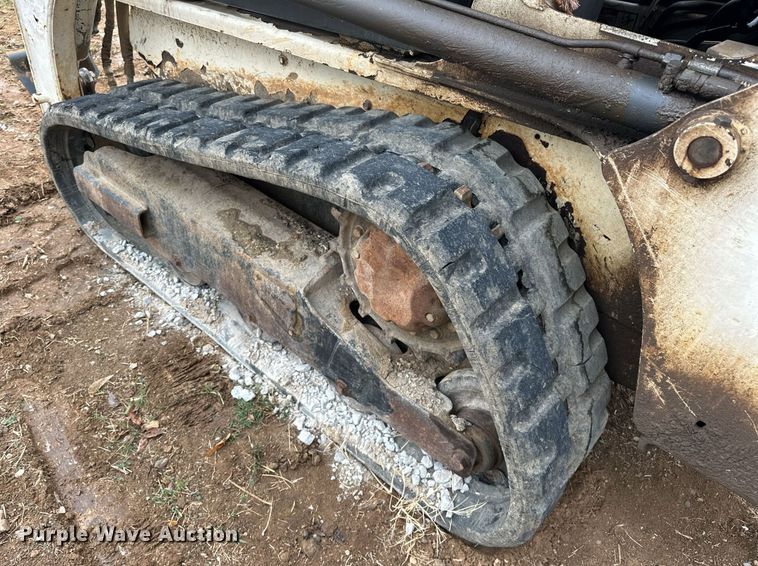 image for item EJ5048 2015 Bobcat T450 tracked skid steer loader
