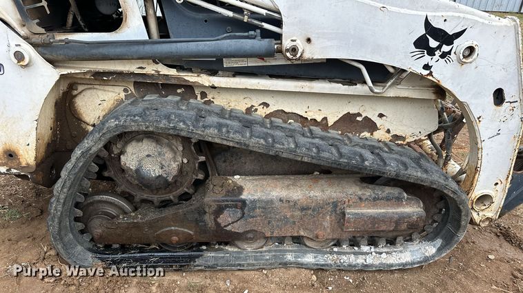 image for item EJ5048 2015 Bobcat T450 tracked skid steer loader