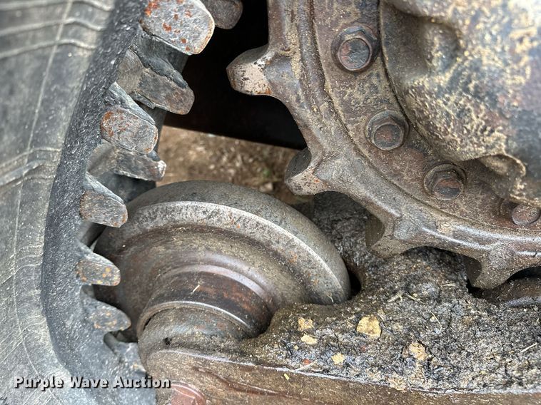 image for item EJ5048 2015 Bobcat T450 tracked skid steer loader