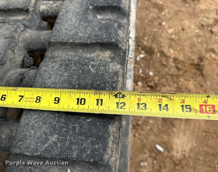 image for item EJ5048 2015 Bobcat T450 tracked skid steer loader