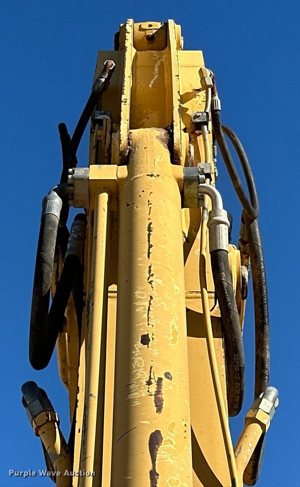 image for item EJ5059 2005 Caterpillar  M313C wheeled excavator