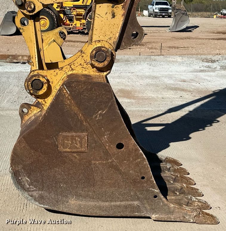 image for item EJ5059 2005 Caterpillar  M313C wheeled excavator