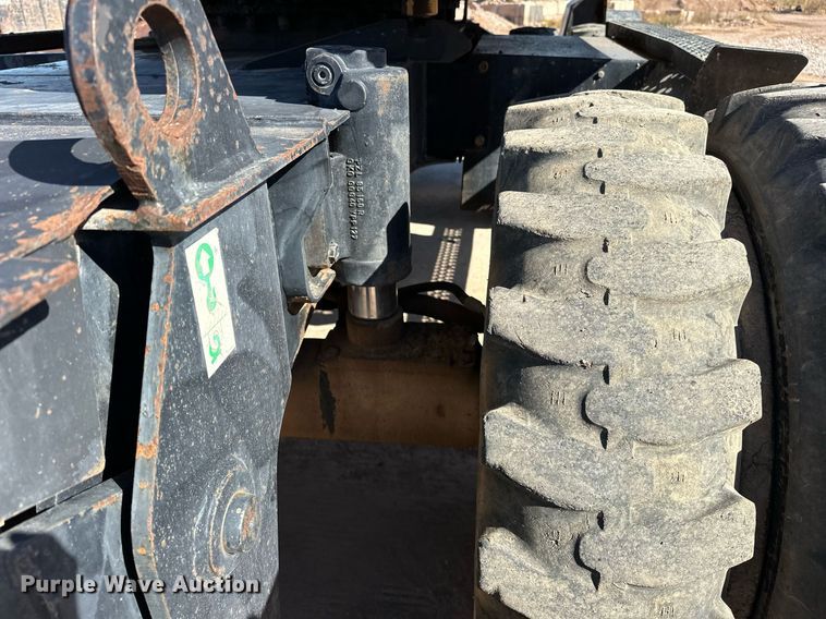 image for item EJ5059 2005 Caterpillar  M313C wheeled excavator