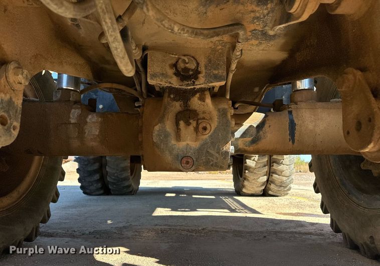 image for item EJ5059 2005 Caterpillar  M313C wheeled excavator