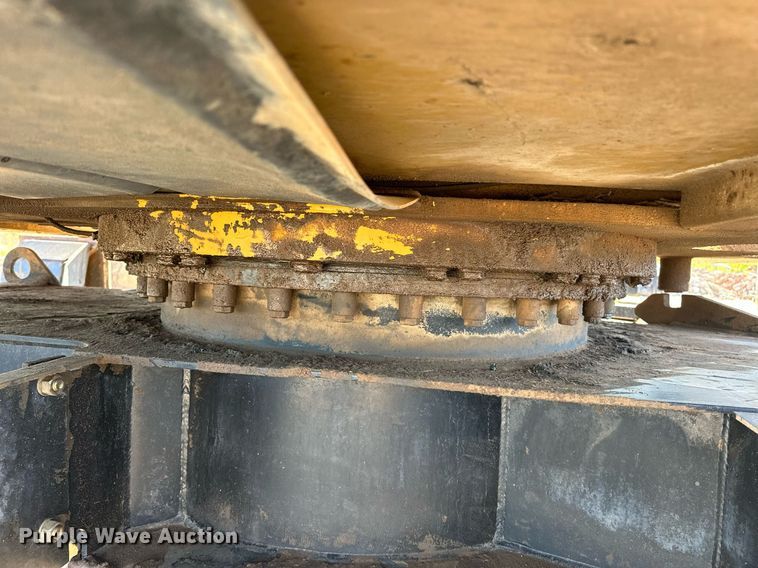 image for item EJ5059 2005 Caterpillar  M313C wheeled excavator