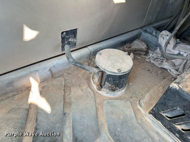 image for item EJ5059 2005 Caterpillar  M313C wheeled excavator