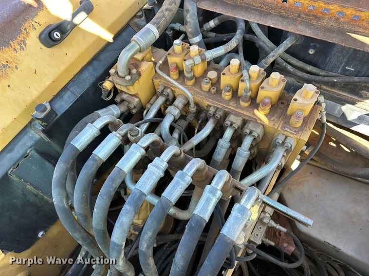 image for item EJ5059 2005 Caterpillar  M313C wheeled excavator