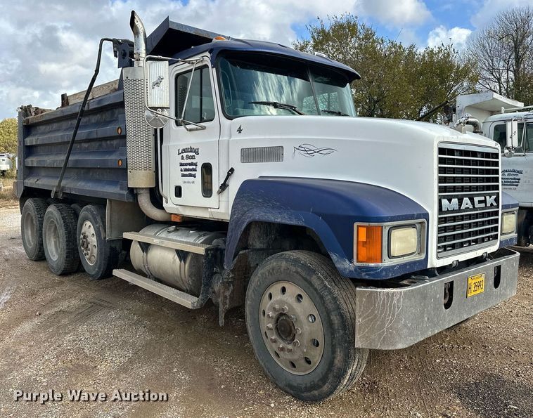 image for item EJ5080 1998 Mack CH600GK dump truck