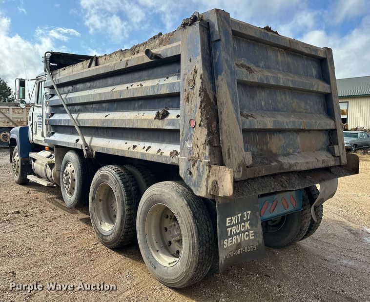 image for item EJ5080 1998 Mack CH600GK dump truck