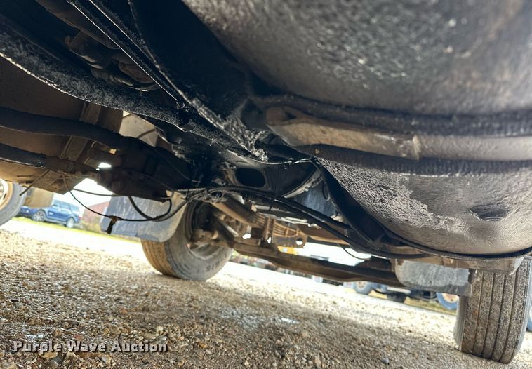 image for item EJ5080 1998 Mack CH600GK dump truck