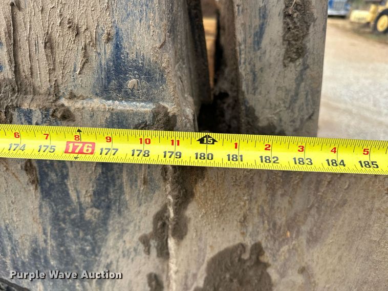 image for item EJ5080 1998 Mack CH600GK dump truck