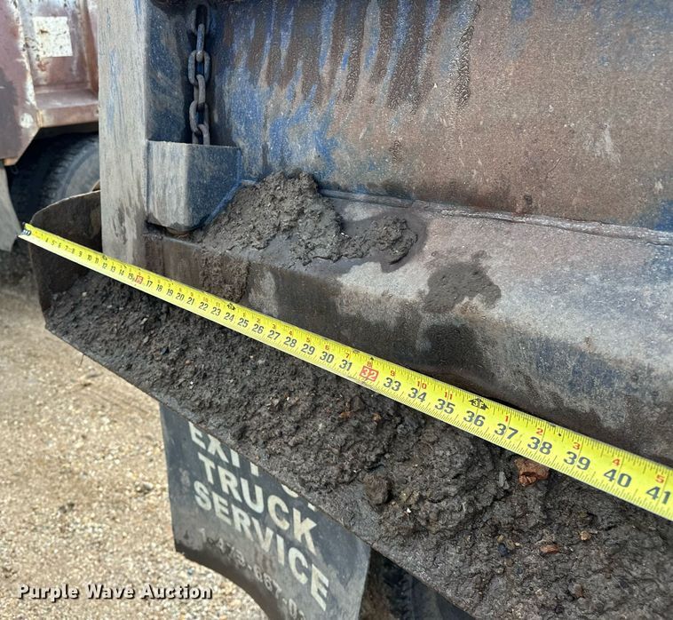 image for item EJ5080 1998 Mack CH600GK dump truck