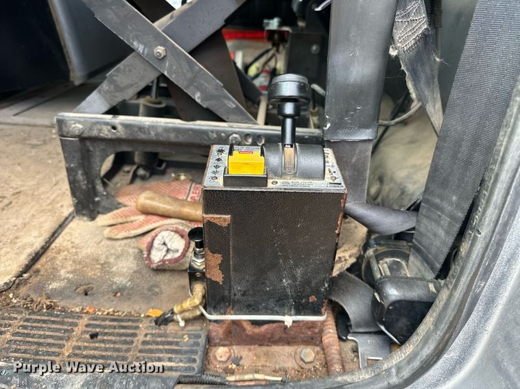 image for item EJ5080 1998 Mack CH600GK dump truck