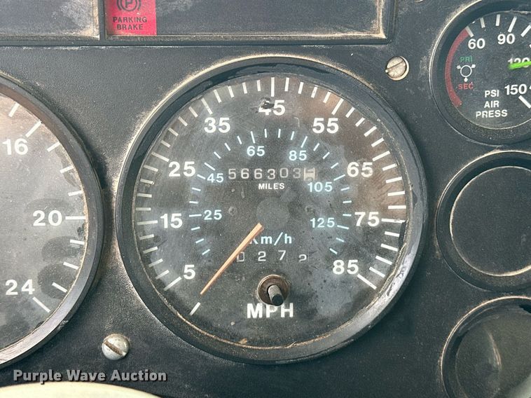 image for item EJ5080 1998 Mack CH600GK dump truck