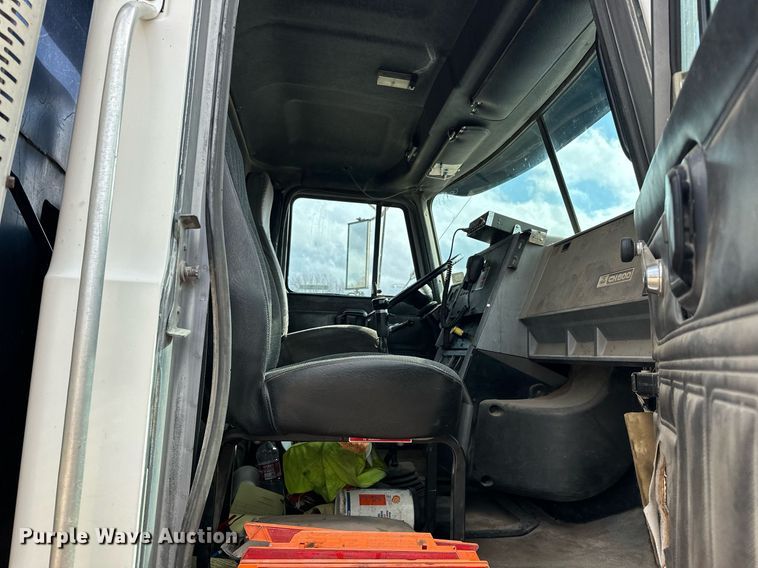 image for item EJ5080 1998 Mack CH600GK dump truck