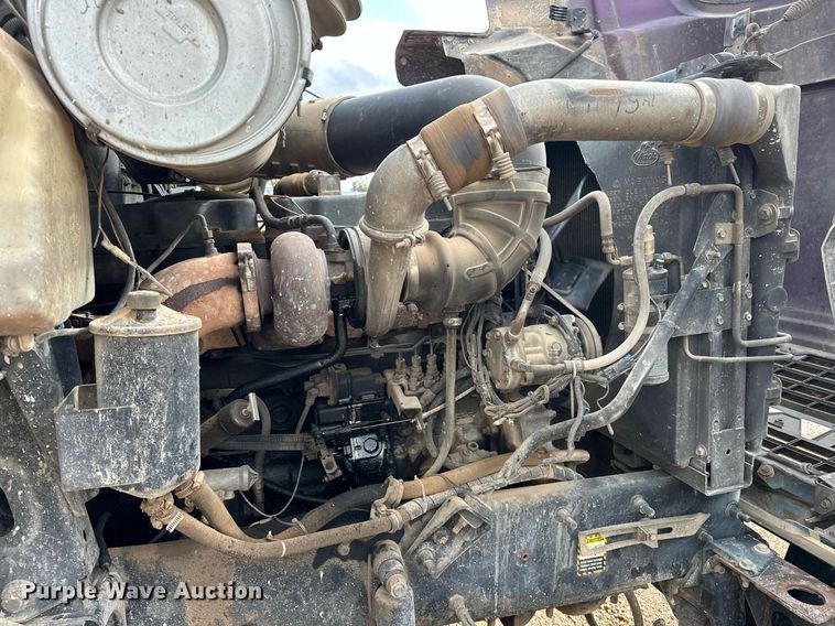 image for item EJ5080 1998 Mack CH600GK dump truck