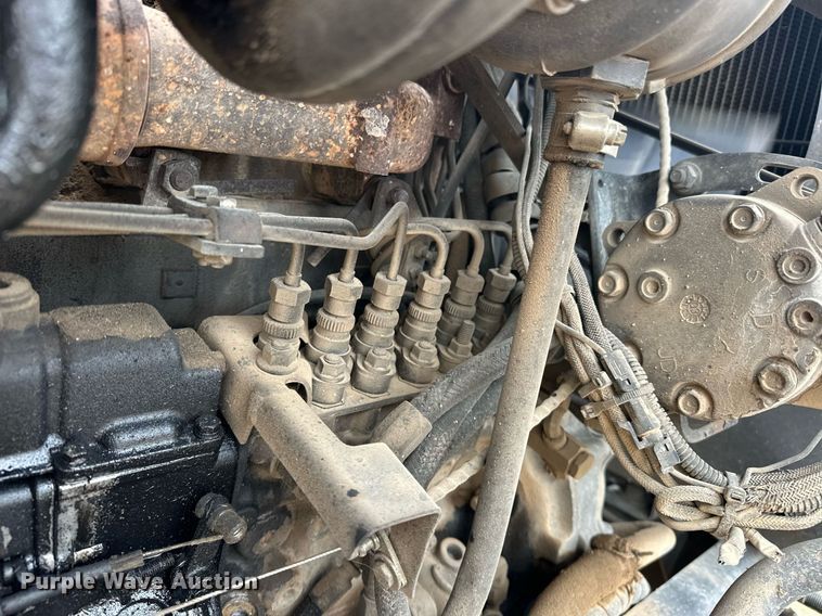 image for item EJ5080 1998 Mack CH600GK dump truck