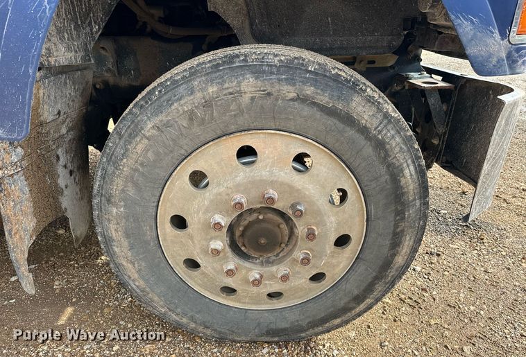 image for item EJ5080 1998 Mack CH600GK dump truck