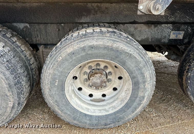 image for item EJ5080 1998 Mack CH600GK dump truck