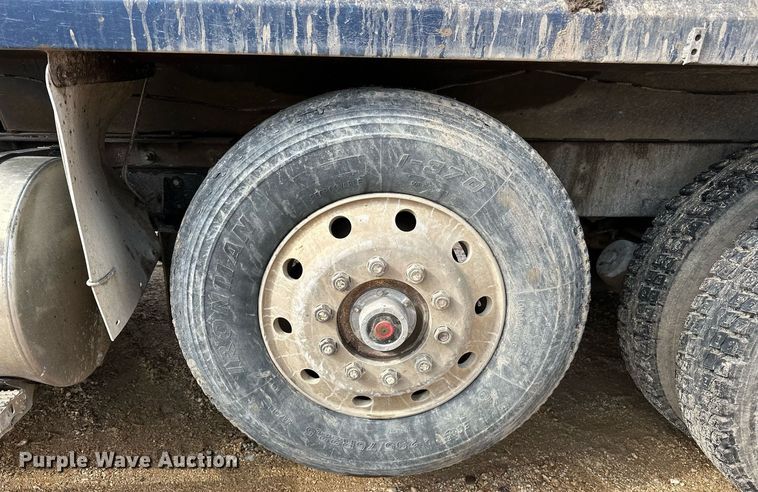 image for item EJ5080 1998 Mack CH600GK dump truck