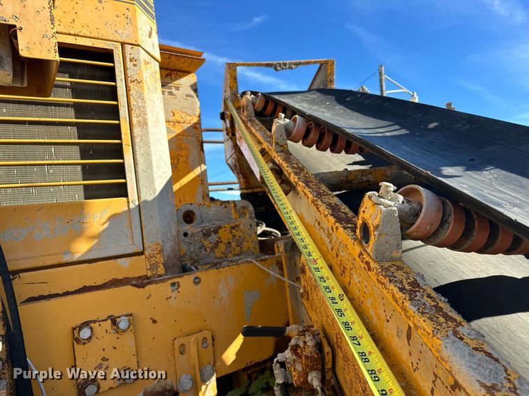 image for item EJ5094 1992 Gomaco GT3600 slipform paver