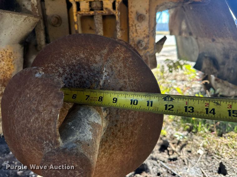 image for item EJ5094 1992 Gomaco GT3600 slipform paver