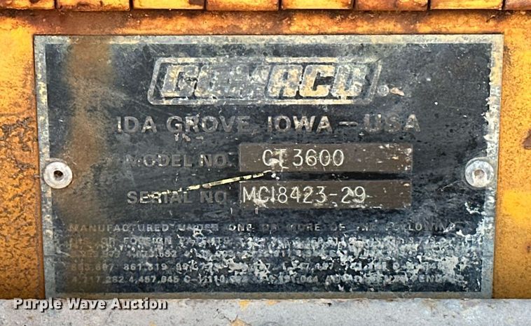 image for item EJ5094 1992 Gomaco GT3600 slipform paver
