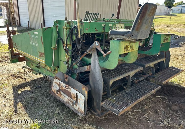 image for item EJ5095 1998 Neal HP-9500 paver