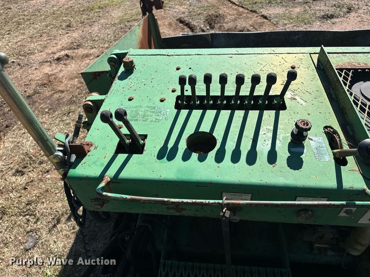 image for item EJ5095 1998 Neal HP-9500 paver