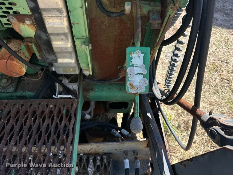 image for item EJ5095 1998 Neal HP-9500 paver