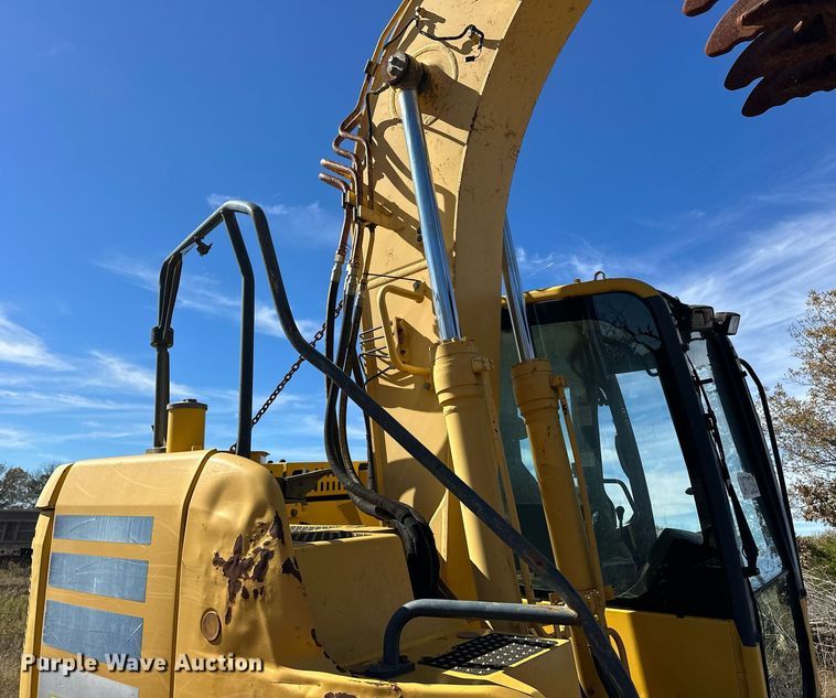 image for item EJ5097 2015 Komatsu PC138USLC-10 excavator
