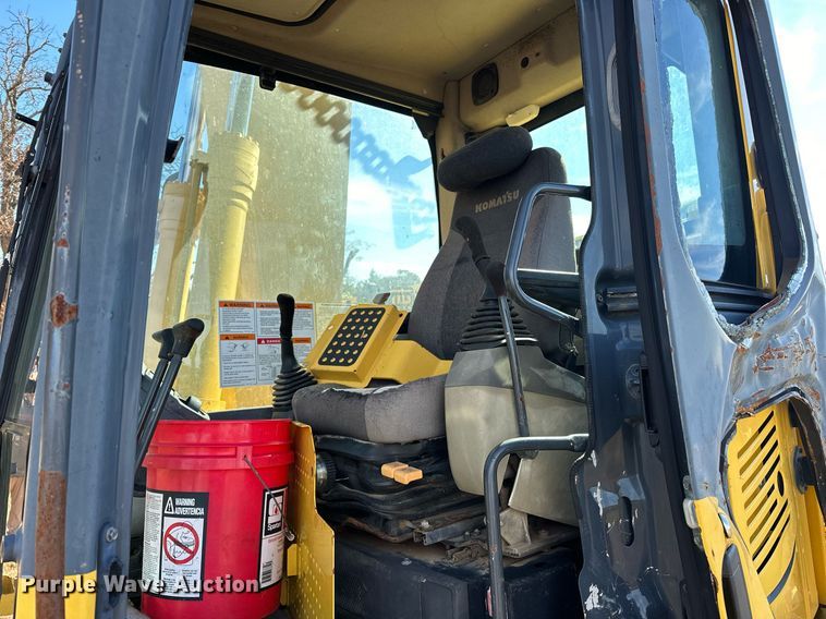 image for item EJ5097 2015 Komatsu PC138USLC-10 excavator