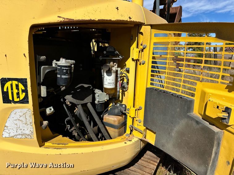 image for item EJ5097 2015 Komatsu PC138USLC-10 excavator