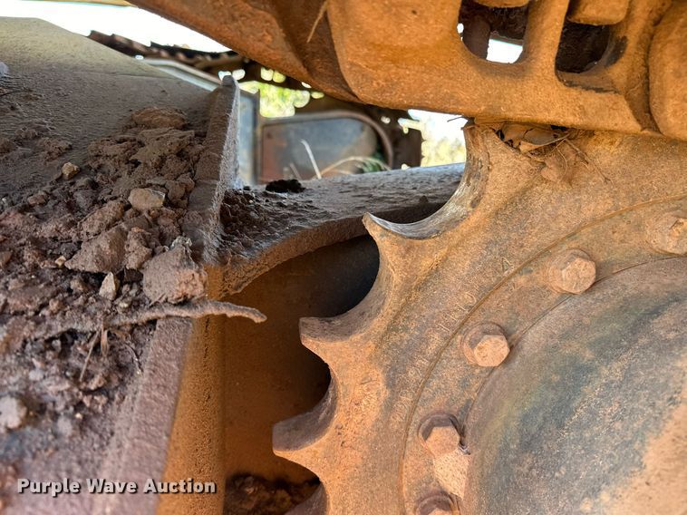 image for item EJ5097 2015 Komatsu PC138USLC-10 excavator