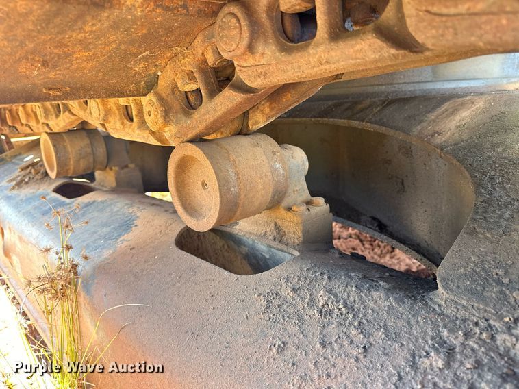 image for item EJ5097 2015 Komatsu PC138USLC-10 excavator