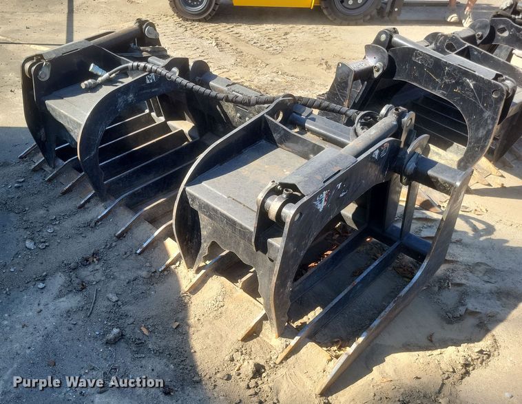 image for item EJ8079 Paladin  skid steer rock grapple bucket