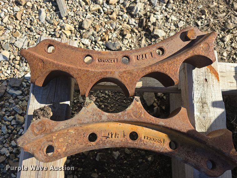 image for item EK2424 (2) 24