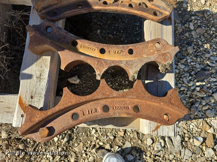 image for item EK2424 (2) 24