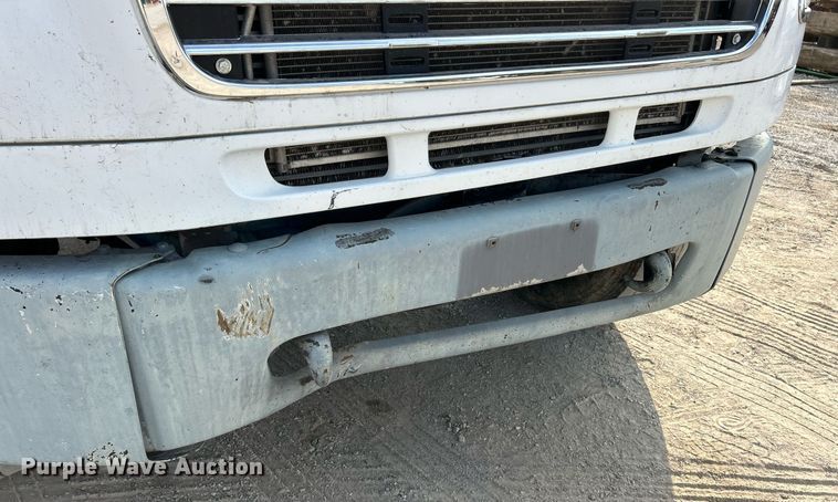 image for item EK3626 2006 Freightliner Business Class M2 oil distributor truck