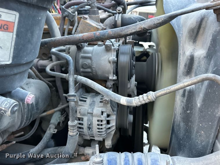 image for item EK3645 2005 Freightliner Business Class M2 106 truck cab and chassis