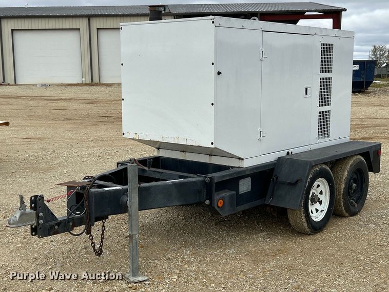 image for item EK3659 2005 Ingersoll Rand G120 generator